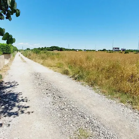 Дом отдыха House