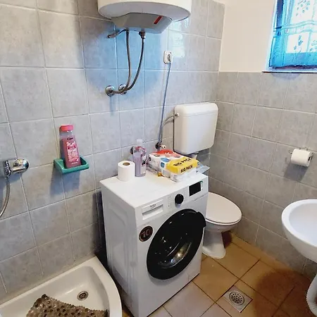 Дом отдыха House